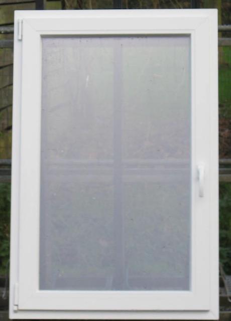 pvc raam , chassis , venster , kozijn 85 x 130 wit, Doe-het-zelf en Bouw, Raamkozijnen en Schuifdeuren, Inclusief glas, Nieuw