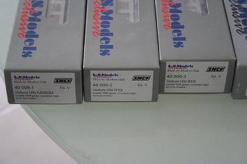 L.S. Models H0 - 40 009-1/-2/-3/14031/14032 - Modeltrein