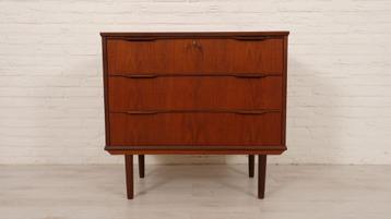 Vintage Deense ladekast | Teak | 3 lades, Huis en Inrichting, Ophalen of Verzenden, Nieuw