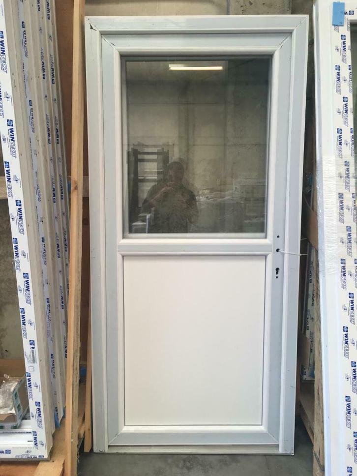 PVC DEUREN 98X204 /98x215 ideaal voor garage en schuur STOCK, Doe-het-zelf en Bouw, Deuren en Vliegenramen, Nieuw, Glas, Kunststof