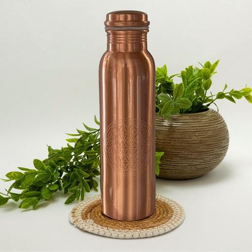 Puur koperen waterfles flower of life mat ± 950 ml (315 gr., Sport en Fitness, Gezondheidsproducten en Wellness, Ophalen of Verzenden