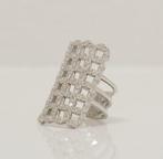 Statement ring - 14 karaat Witgoud - 2.74ct. tw. Diamant