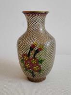 Vase en émail plique-à-jour sur cuivre – Chine – vers, Antiek en Kunst