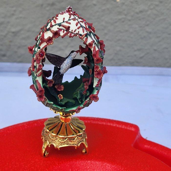 Fabergé ei - 6 House of Faberge juwelen in het tuin-ei, Antiek en Kunst, Curiosa en Brocante