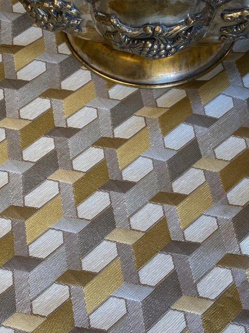 san leucio - Nappe damassée luxueuse, or, style art déco,, Antiek en Kunst, Antiek | Meubels | Tafels