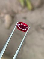 1 pcs Rouge Rubis - 2.14 ct - Gemological Institute of, Bijoux, Sacs & Beauté, Pierres précieuses