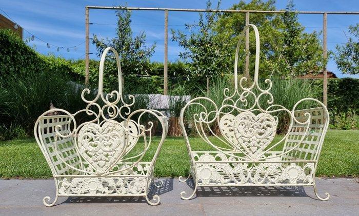 Mand (2) - Smeedijzer - Heart shaped, Antiek en Kunst, Curiosa en Brocante