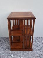 Boekencarrousel met inlegwerk - prettig formaat - Boekenkast