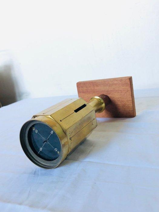 Theodoliet - Ancien laiton - 1880-1900 - équerre d’arpenteur, Verzamelen, Foto-apparatuur en Filmapparatuur