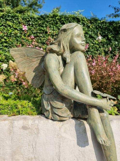 Sculpture, Garden fairy with butterfly - 62 cm - Bronze, Antiek en Kunst, Curiosa en Brocante