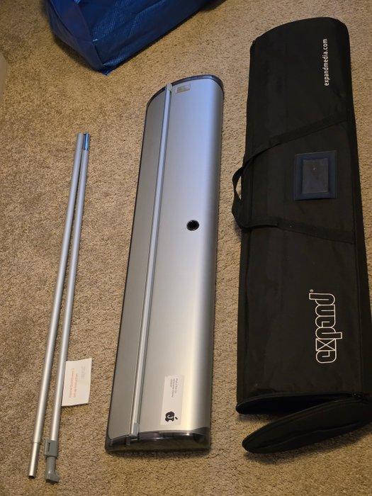 Apple iPad 2 Roll-Up banner - Macintosh - In originele, Games en Spelcomputers, Spelcomputers | Overige Accessoires