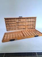 Rek - Hout - Twee vintage letterbakken