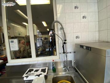 RVS Spoelbak + halskraan beschikbaar voor biedingen