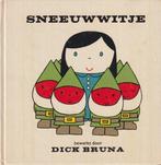 Sneeuwwitje 9789022940181 Dick Bruna, Boeken, Verzenden, Gelezen, Dick Bruna