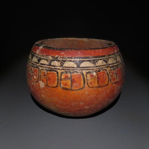 Maya Terracotta Kom. ca. 450 - 650 n.Chr. 11,7 cm hoogte., Verzamelen, Mineralen en Fossielen