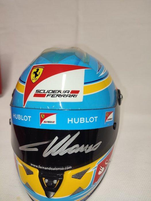 Ferrari - Fernando Alonso - 2013 - 1/2-schaal helm, Verzamelen, Automerken, Motoren en Formule 1