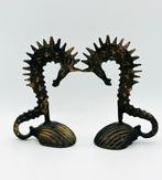 Bronze Seahorse Figurines Brutalist Design, signed - Figuur, Antiek en Kunst