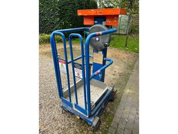 2013 Power Towers Pecolift handmatige hoogwerker disponible aux enchères