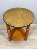 Rokers- of bijzettafel met koperen blad - Bijzettafel -, Antiek en Kunst