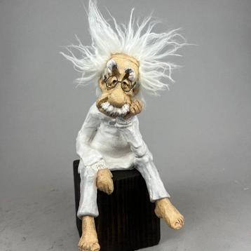 Anna Em - Sculpture, Large- Albert Einstein - hand Made - 25