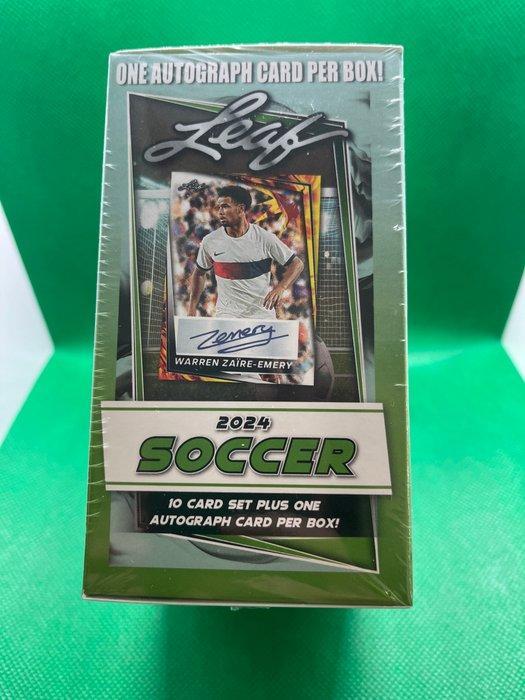 2023/24 Leaf 1 Guaranteed Autograph! - 1 Sealed box - Near, Verzamelen, Stickers