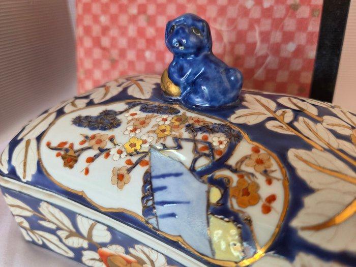 Japanse Imari Arita porseleinen dekseldoos, decoratieve doos, Antiek en Kunst, Antiek | Overige Antiek