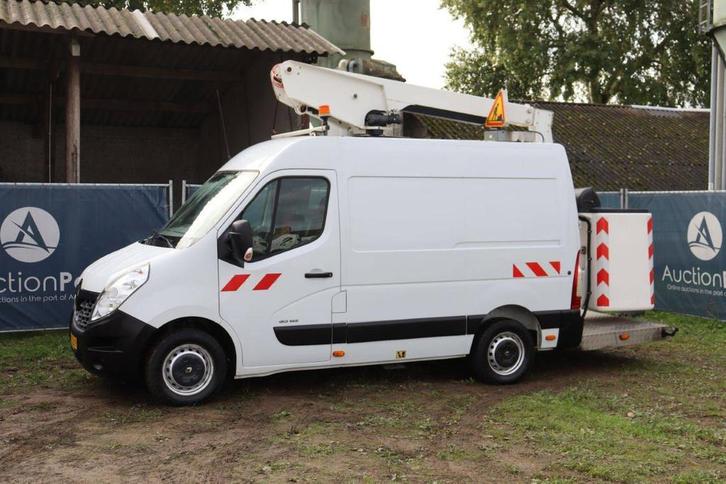 Veiling: Autohoogwerker Renault MASTER Diesel 125pk 2015, Zakelijke goederen, Machines en Bouw | Liften, Steigers en Ladders, Ophalen