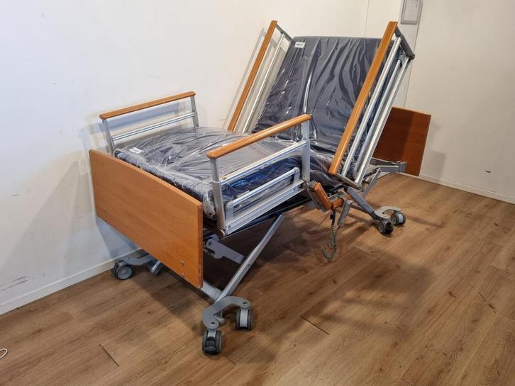 Volker 5380 #34D Elektrisch Hoog LAAG LAAG Thuiszorg-bed, Diversen, Verpleegmiddelen, Zo goed als nieuw, Verzenden