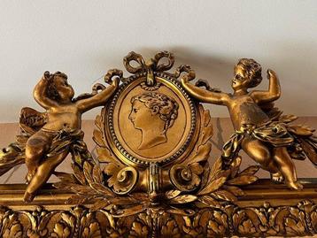 Miroir mural - Bois, Plâtre, Verre, tissu - miroir