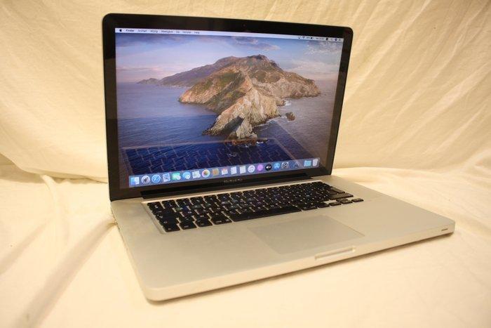 Apple MacBook Pro 15 - Quadcore i7 2.3Ghz CPU, 8GB RAM,, Consoles de jeu & Jeux vidéo, Consoles de jeu | Accessoires Autre