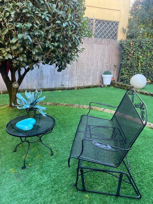 Bank (2) - Smeedijzer, Antiek en Kunst, Curiosa en Brocante