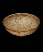 Islamitisch Ilkhanide-coupe met decor - 13e eeuw.