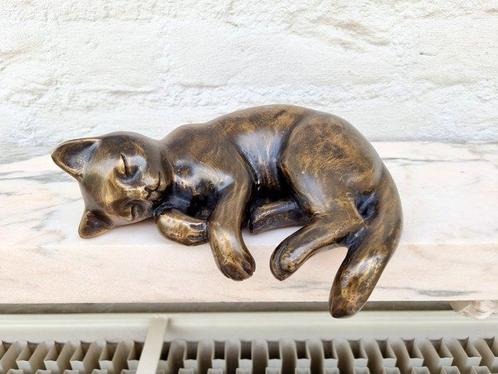 Sleeping kitten - Beeldje - A sleeping kitten - Brons, Antiek en Kunst, Kunst | Designobjecten