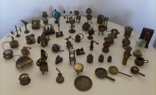 63 miniaturas - Miniatuur beeldje (63) - Brons, Legering, Antiek en Kunst, Antiek | Overige Antiek