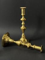 Chandelier Tulipe balustre (2) - Laiton