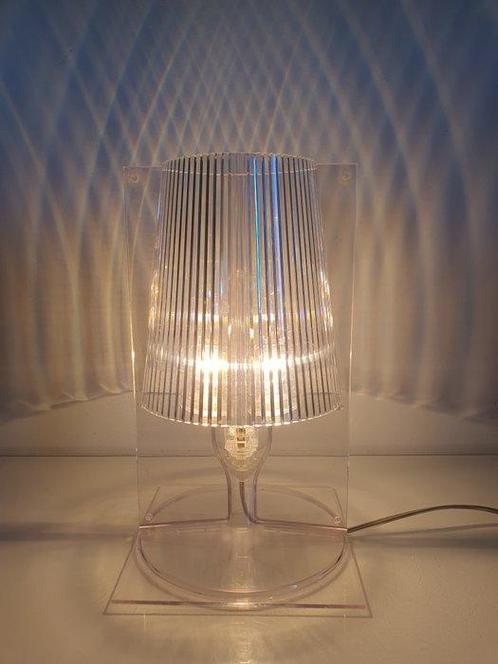 „Take” od woskiego Kartell, design Ferruccio Laviani,, Antiek en Kunst, Curiosa en Brocante