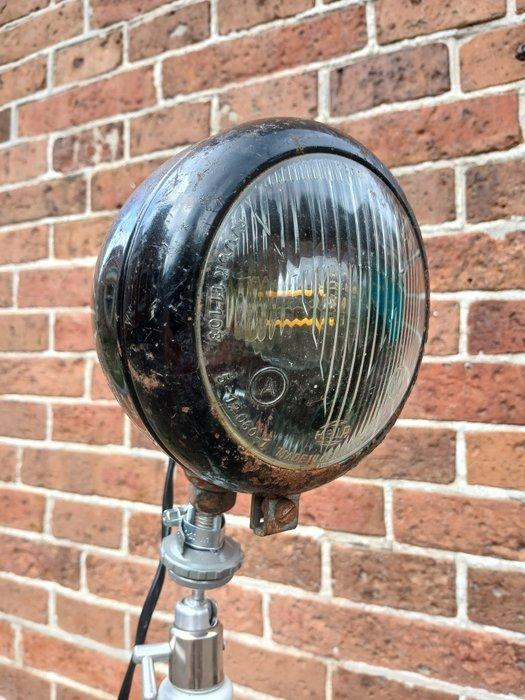 Hella - Statief vloerlamp - Werkende decoratieve lamp. -, Antiek en Kunst, Antiek | Wandborden en Tegels