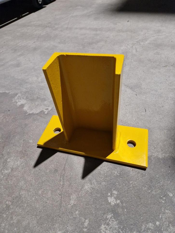 Aanrijdbeveiliging hoogte 210mm geel gebruikt, Zakelijke goederen, Kantoor en Winkelinrichting | Magazijn, Stelling en Opslag