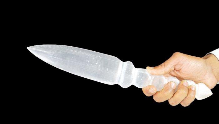 Decoratie uniek - witte seleniet kristalsteen - speerpunt -, Antiquités & Art, Antiquités | Ustensiles de cuisine