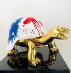 Van Apple - The American Dream - The Golden Peace Turtle