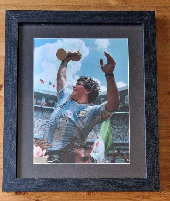 Argentina - hand signed framed photo - Wereldkampioenschap, Verzamelen, Overige Verzamelen