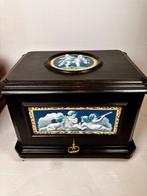 Cave à liqueur Napoleon III - Drankkast - Faience, Kristal,