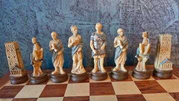 Veronese - The Chessmen - Jeu déchecs - Hand painted -