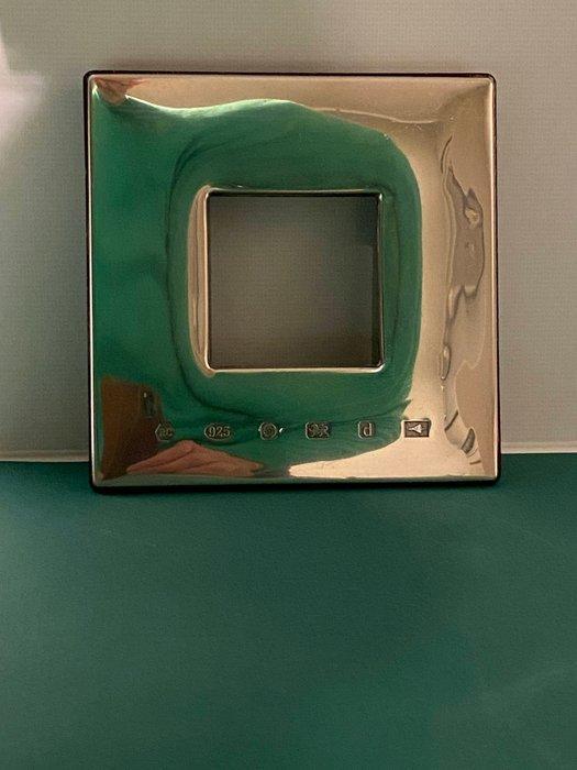 Carrs of Sheffield - Sterling silver photograph frame, Antiek en Kunst, Antiek | Wandborden en Tegels