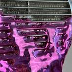 Santicri - Uncontained