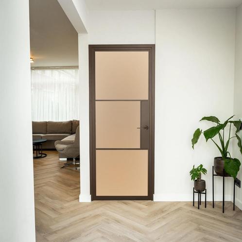 Stalen Binnendeur - 3 Vlaks - Brons - Mat glas - Met slot, Doe-het-zelf en Bouw, Deuren en Vliegenramen, Nieuw, Metaal, Binnendeur
