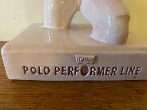 Levis polo performer Merchandise figuur - Keramiek -, Antiek en Kunst, Antiek | Wandborden en Tegels