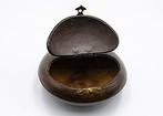 Art Deco Round Leather - Metal Jewellery Box 1920 - Boîte à, Antiquités & Art