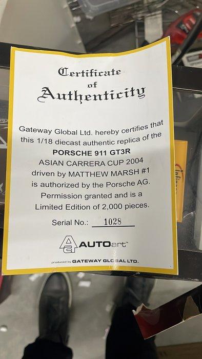 Autoart 1:18 - Modelauto - Porsche 911 GT3R, Hobby en Vrije tijd, Modelauto's | 1:5 tot 1:12