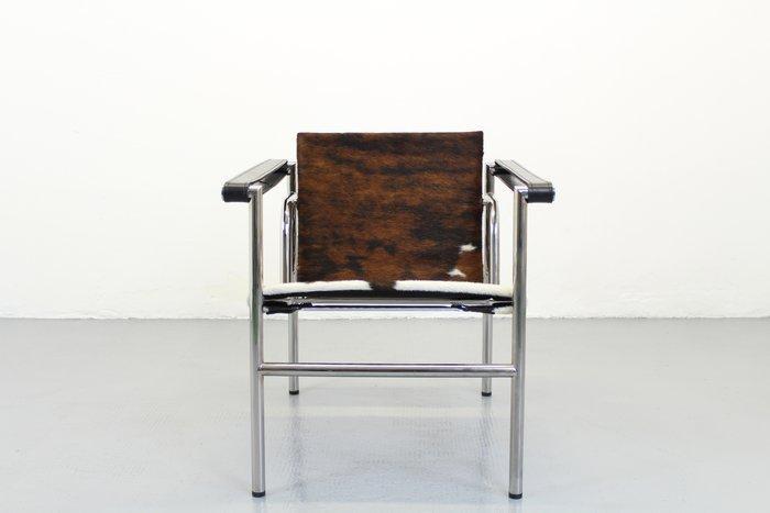 Cassina - Charlotte Perriand, Le Corbusier - Fauteuil - LC1, Antiek en Kunst, Kunst | Designobjecten